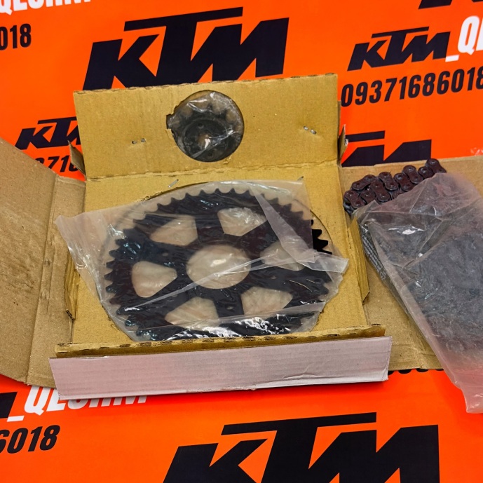 ست خورشیدی و زنجیر اصلی کی تی ام 200