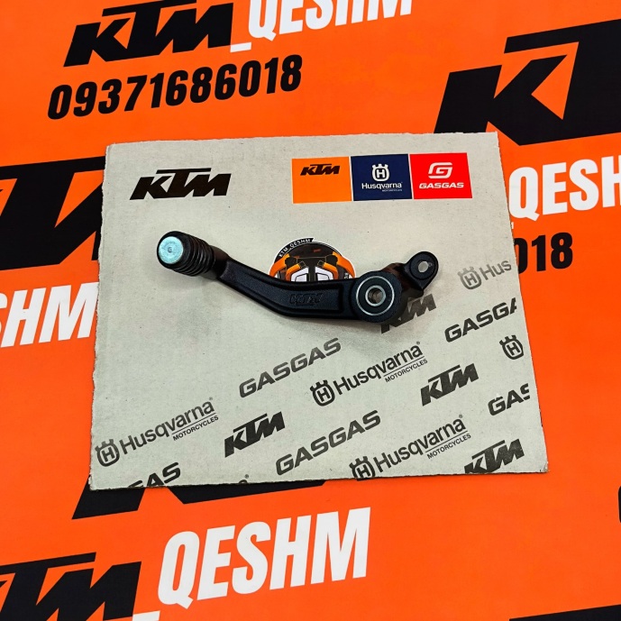 پدال ترمز درجه یک کی تی ام اتاق قدیم